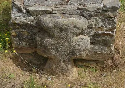 Photo de la croix de type Crozant dite Croix d'accès à l'Age Laurent