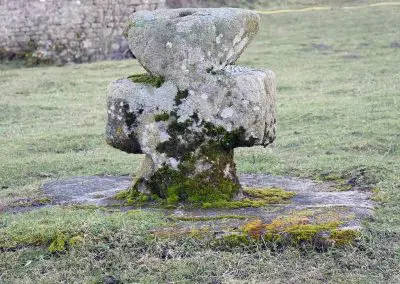 Photo de la croix de type Crozant dite croix des Places ou croix d'accès au Château