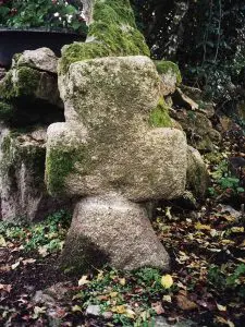 Photo de la croix de type Crozant dite croix d'accès aux Coublins