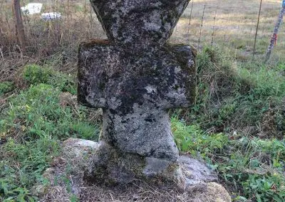 Photo de la croix de type Crozant dite croix d'accès à La Querlière